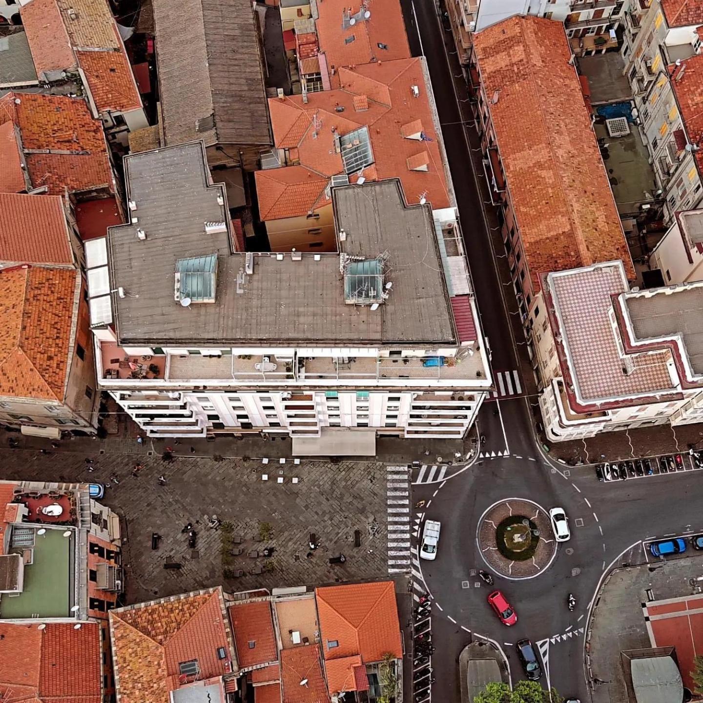 Ferienwohnung Largodoria - Viaarchivolto, Box Auto Privato Incluso Albenga Exterior foto